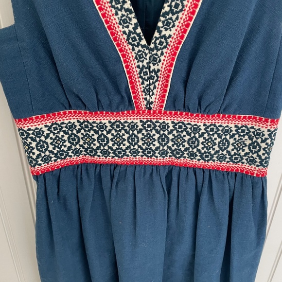 Lauren Moffet Embroidered Dress - Size 0 - Picture 5 of 6